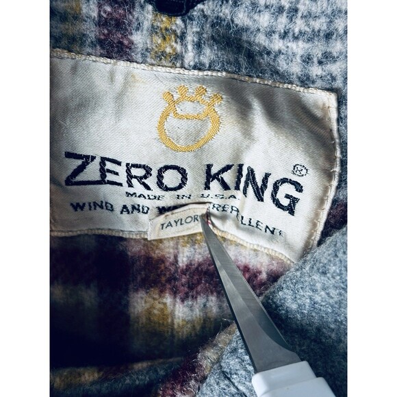 Zero King Men’s Gray Wool Dress Coat Jacket Size 40 - Vintage Wood Buttons Lined - Picture 8 of 14